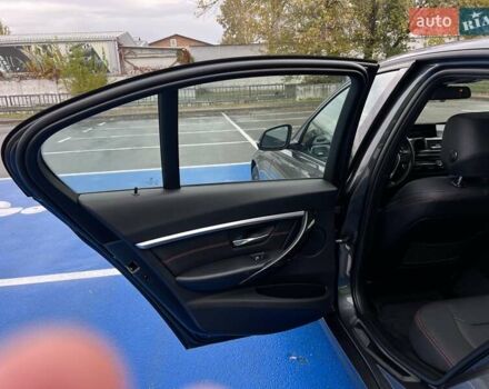 БМВ 3 Серия 2016 в Киеве на Automoto.ua Серый БМВ 3 Серия, объемом двигателя 2 л и пробегом 101 тыс. км за 19500 $, фото 36 на Automoto.ua