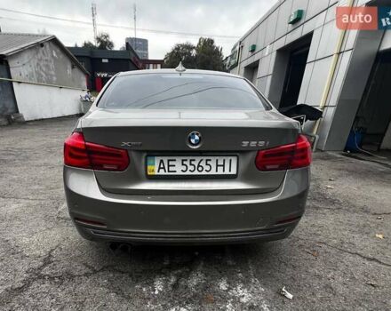 БМВ 3 Серия 2016 в Днепре (Днепропетровске) на Automoto.ua Серый БМВ 3 Серия, объемом двигателя 2 л и пробегом 91 тыс. км за 16800 $, фото 4 на Automoto.ua