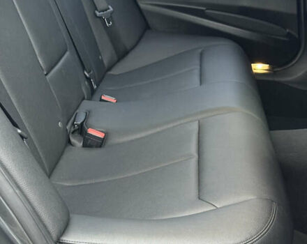 Серый БМВ 3 Серия, объемом двигателя 2 л и пробегом 179 тыс. км за 13500 $, фото 27 на Automoto.ua