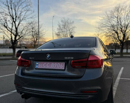 БМВ 3 Серия 2016 в Львове на Automoto.ua Серый БМВ 3 Серия, объемом двигателя 2 л и пробегом 54 тыс. км за 14300 $, фото 5 на Automoto.ua