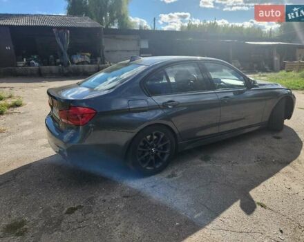 Серый БМВ 3 Серия, объемом двигателя 2 л и пробегом 131 тыс. км за 15500 $, фото 1 на Automoto.ua