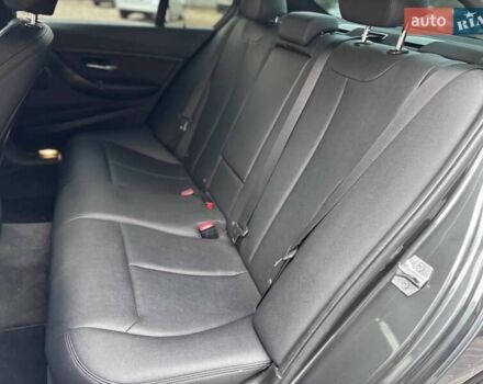 Серый БМВ 3 Серия, объемом двигателя 2 л и пробегом 180 тыс. км за 12999 $, фото 23 на Automoto.ua