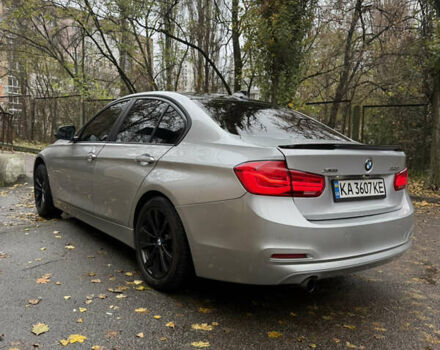 Серый БМВ 3 Серия, объемом двигателя 2 л и пробегом 194 тыс. км за 16700 $, фото 6 на Automoto.ua