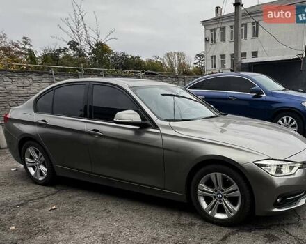БМВ 3 Серия 2016 в Днепре (Днепропетровске) на Automoto.ua Серый БМВ 3 Серия, объемом двигателя 2 л и пробегом 91 тыс. км за 16800 $, фото 2 на Automoto.ua