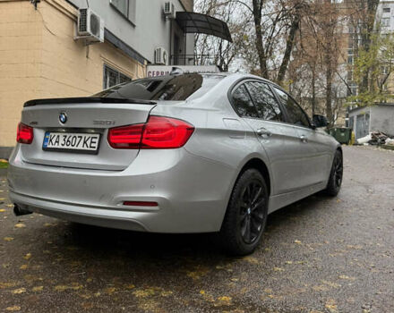 Серый БМВ 3 Серия, объемом двигателя 2 л и пробегом 194 тыс. км за 16700 $, фото 5 на Automoto.ua