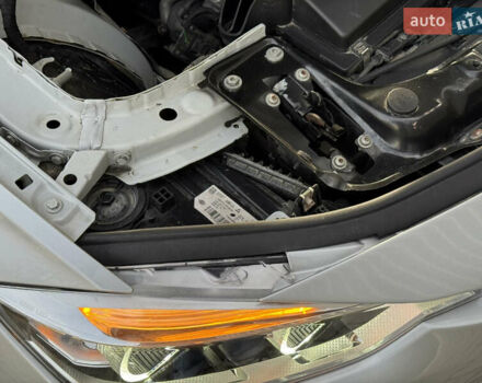 Серый БМВ 3 Серия, объемом двигателя 2 л и пробегом 177 тыс. км за 16200 $, фото 58 на Automoto.ua