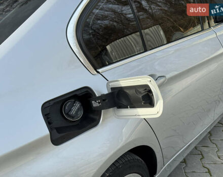 Серый БМВ 3 Серия, объемом двигателя 2 л и пробегом 177 тыс. км за 16200 $, фото 50 на Automoto.ua