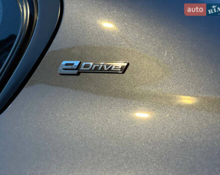 Серый БМВ 3 Серия, объемом двигателя 2 л и пробегом 157 тыс. км за 18400 $, фото 26 на Automoto.ua