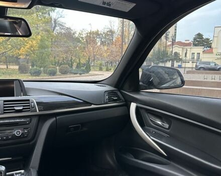 БМВ 3 Серия 2016 в Одессе на Automoto.ua Серый БМВ 3 Серия, объемом двигателя 2 л и пробегом 95 тыс. км за 14500 $, фото 10 на Automoto.ua