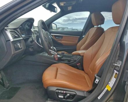 Серый БМВ 3 Серия, объемом двигателя 2 л и пробегом 52 тыс. км за 2500 $, фото 6 на Automoto.ua