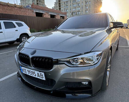 Сірий БМВ 3 Серія, об'ємом двигуна 2 л та пробігом 142 тис. км за 18500 $, фото 9 на Automoto.ua