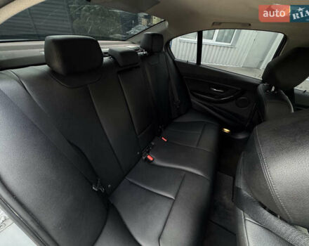 Серый БМВ 3 Серия, объемом двигателя 2 л и пробегом 127 тыс. км за 16500 $, фото 31 на Automoto.ua