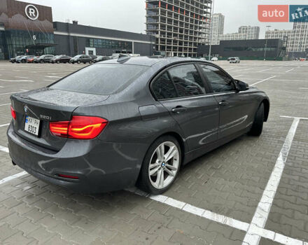 Серый БМВ 3 Серия, объемом двигателя 2 л и пробегом 114 тыс. км за 14500 $, фото 4 на Automoto.ua
