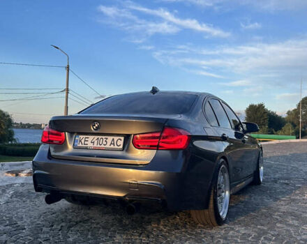 Серый БМВ 3 Серия, объемом двигателя 3 л и пробегом 145 тыс. км за 24300 $, фото 4 на Automoto.ua