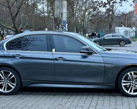 Серый БМВ 3 Серия, объемом двигателя 2 л и пробегом 98 тыс. км за 16700 $, фото 4 на Automoto.ua