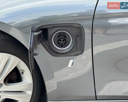 Сірий БМВ 3 Серія, об'ємом двигуна 2 л та пробігом 116 тис. км за 16999 $, фото 7 на Automoto.ua