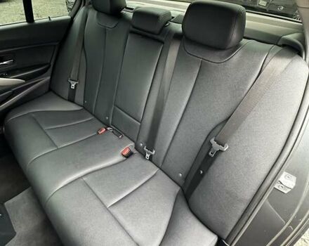 Серый БМВ 3 Серия, объемом двигателя 2 л и пробегом 132 тыс. км за 16700 $, фото 16 на Automoto.ua