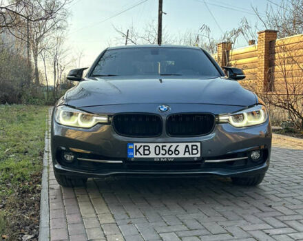 Серый БМВ 3 Серия, объемом двигателя 2 л и пробегом 85 тыс. км за 21000 $, фото 7 на Automoto.ua