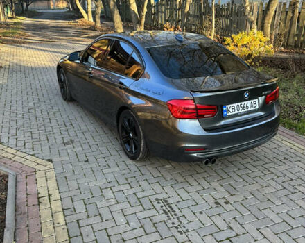 Серый БМВ 3 Серия, объемом двигателя 2 л и пробегом 85 тыс. км за 21000 $, фото 16 на Automoto.ua
