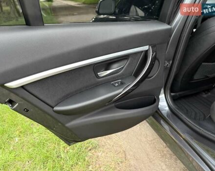 Серый БМВ 3 Серия, объемом двигателя 2 л и пробегом 73 тыс. км за 21500 $, фото 25 на Automoto.ua