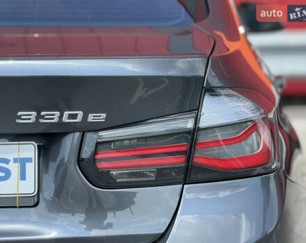 Сірий БМВ 3 Серія, об'ємом двигуна 2 л та пробігом 116 тис. км за 16999 $, фото 17 на Automoto.ua