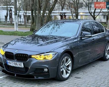 Серый БМВ 3 Серия, объемом двигателя 2 л и пробегом 98 тыс. км за 16700 $, фото 3 на Automoto.ua
