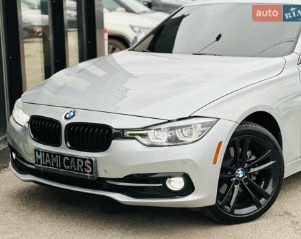 Сірий БМВ 3 Серія, об'ємом двигуна 2 л та пробігом 131 тис. км за 17200 $, фото 1 на Automoto.ua