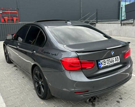 Серый БМВ 3 Серия, объемом двигателя 2 л и пробегом 85 тыс. км за 21000 $, фото 12 на Automoto.ua