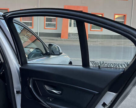 Серый БМВ 3 Серия, объемом двигателя 2 л и пробегом 217 тыс. км за 15499 $, фото 48 на Automoto.ua