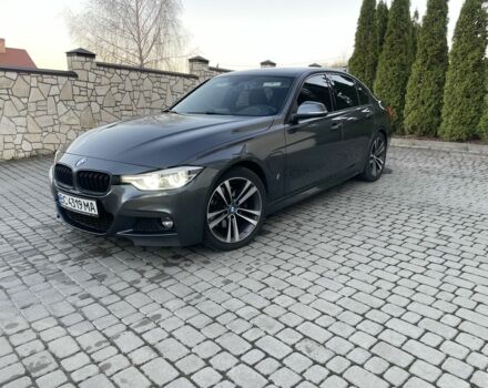 Серый БМВ 3 Серия, объемом двигателя 2 л и пробегом 103 тыс. км за 20500 $, фото 1 на Automoto.ua