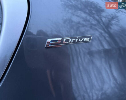 Серый БМВ 3 Серия, объемом двигателя 2 л и пробегом 98 тыс. км за 16700 $, фото 15 на Automoto.ua