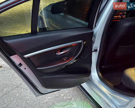 Серый БМВ 3 Серия, объемом двигателя 2 л и пробегом 136 тыс. км за 19900 $, фото 23 на Automoto.ua