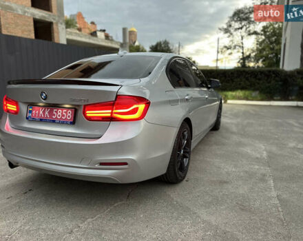 Серый БМВ 3 Серия, объемом двигателя 2 л и пробегом 111 тыс. км за 16999 $, фото 6 на Automoto.ua