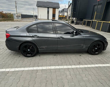 Серый БМВ 3 Серия, объемом двигателя 2 л и пробегом 85 тыс. км за 21500 $, фото 19 на Automoto.ua