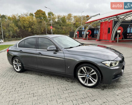 Сірий БМВ 3 Серія, об'ємом двигуна 2 л та пробігом 176 тис. км за 17400 $, фото 7 на Automoto.ua