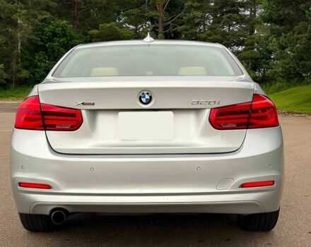 Серый БМВ 3 Серия, объемом двигателя 2 л и пробегом 58 тыс. км за 9400 $, фото 5 на Automoto.ua