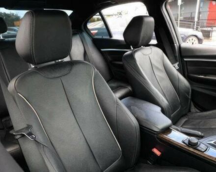 Серый БМВ 3 Серия, объемом двигателя 3 л и пробегом 51 тыс. км за 14000 $, фото 9 на Automoto.ua