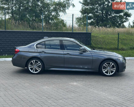Серый БМВ 3 Серия, объемом двигателя 2 л и пробегом 86 тыс. км за 21999 $, фото 2 на Automoto.ua