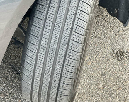 Серый БМВ 3 Серия, объемом двигателя 2 л и пробегом 140 тыс. км за 18900 $, фото 2 на Automoto.ua