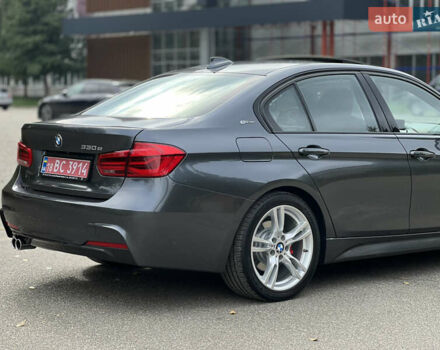 Серый БМВ 3 Серия, объемом двигателя 2 л и пробегом 219 тыс. км за 17500 $, фото 11 на Automoto.ua