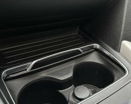 Серый БМВ 3 Серия, объемом двигателя 2 л и пробегом 132 тыс. км за 16700 $, фото 35 на Automoto.ua