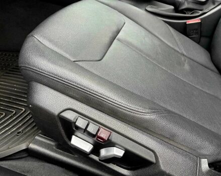 Сірий БМВ 3 Серія, об'ємом двигуна 2 л та пробігом 53 тис. км за 10200 $, фото 10 на Automoto.ua