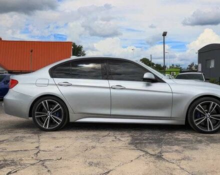 Серый БМВ 3 Серия, объемом двигателя 3 л и пробегом 51 тыс. км за 14000 $, фото 3 на Automoto.ua