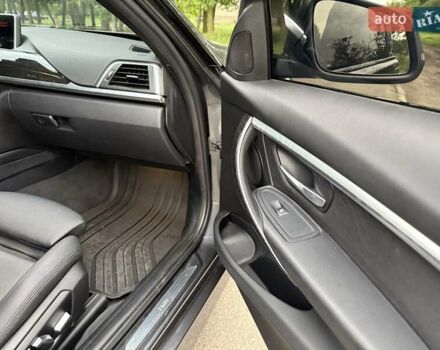 Серый БМВ 3 Серия, объемом двигателя 2 л и пробегом 73 тыс. км за 21500 $, фото 31 на Automoto.ua