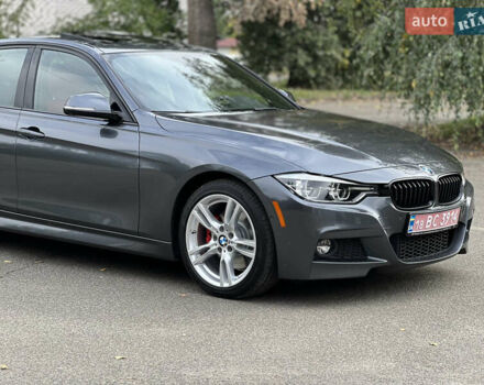 Серый БМВ 3 Серия, объемом двигателя 2 л и пробегом 219 тыс. км за 17500 $, фото 15 на Automoto.ua
