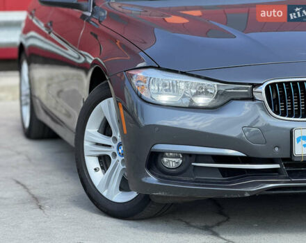 Сірий БМВ 3 Серія, об'ємом двигуна 2 л та пробігом 116 тис. км за 16999 $, фото 2 на Automoto.ua
