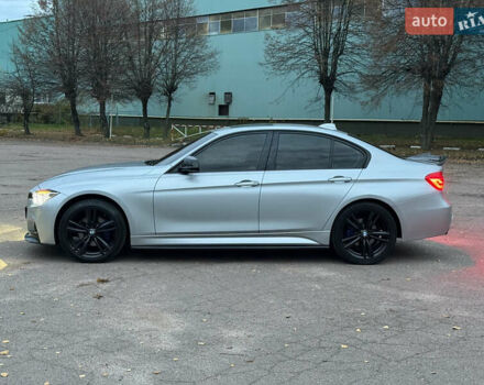Серый БМВ 3 Серия, объемом двигателя 2 л и пробегом 136 тыс. км за 19900 $, фото 6 на Automoto.ua