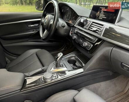 Серый БМВ 3 Серия, объемом двигателя 2 л и пробегом 73 тыс. км за 21500 $, фото 27 на Automoto.ua