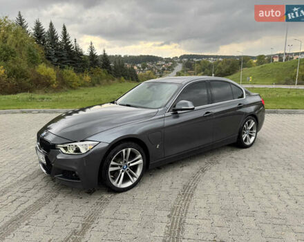 Сірий БМВ 3 Серія, об'ємом двигуна 2 л та пробігом 176 тис. км за 17400 $, фото 1 на Automoto.ua