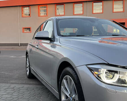 Серый БМВ 3 Серия, объемом двигателя 2 л и пробегом 217 тыс. км за 15499 $, фото 21 на Automoto.ua